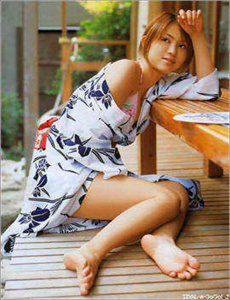 内藤斐奈